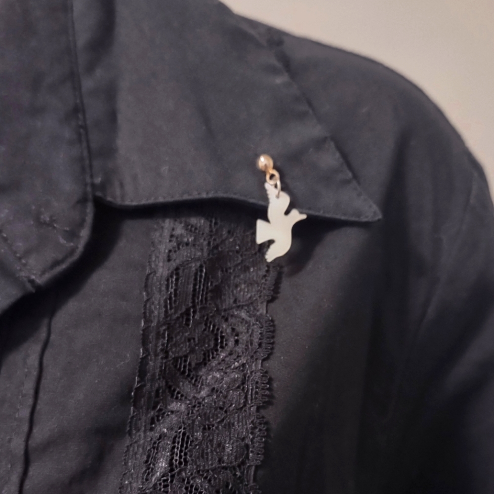 Apostrophe Stretch Button Down Long Sleeve Top, S… - image 6